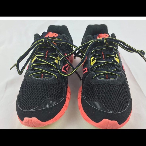 New balance women’s running shoes size 61/2 black - Picture 7 of 8